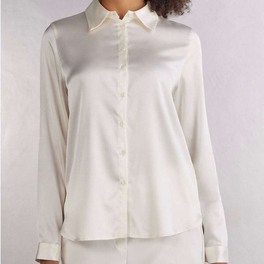 Intimissimi Cream Button Down Silk Shirt